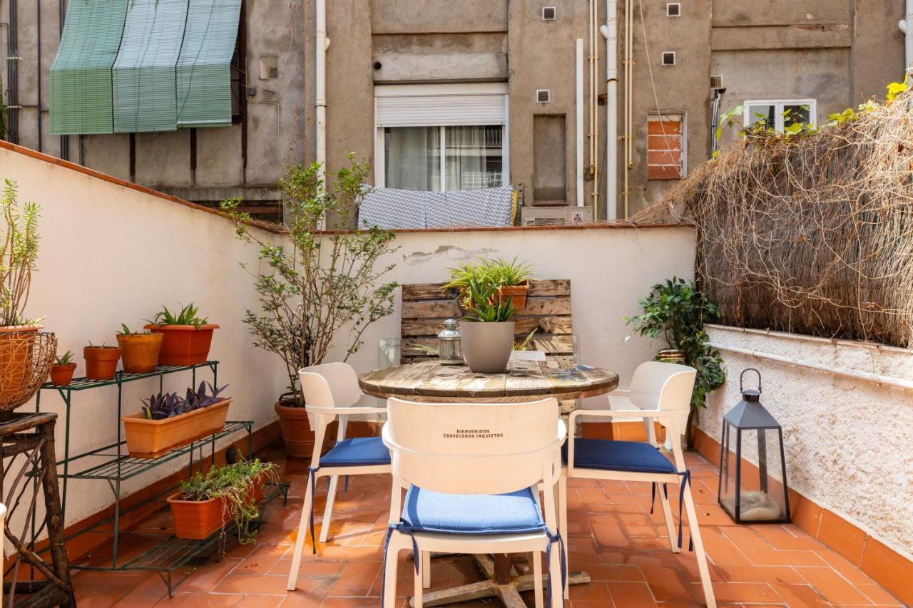 Aparteasy - Central Gracia Apartments Barcelona Eksteriør billede