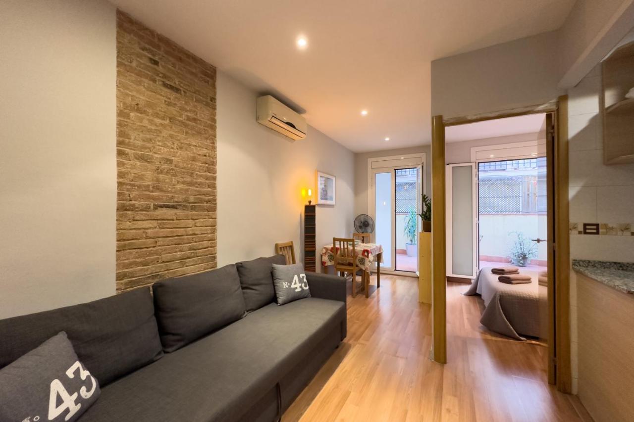 Aparteasy - Central Gracia Apartments Barcelona Eksteriør billede