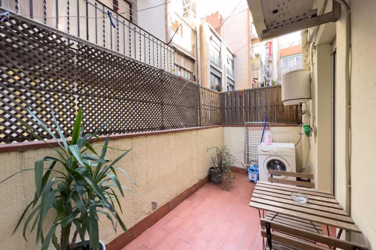 Aparteasy - Central Gracia Apartments Barcelona Eksteriør billede