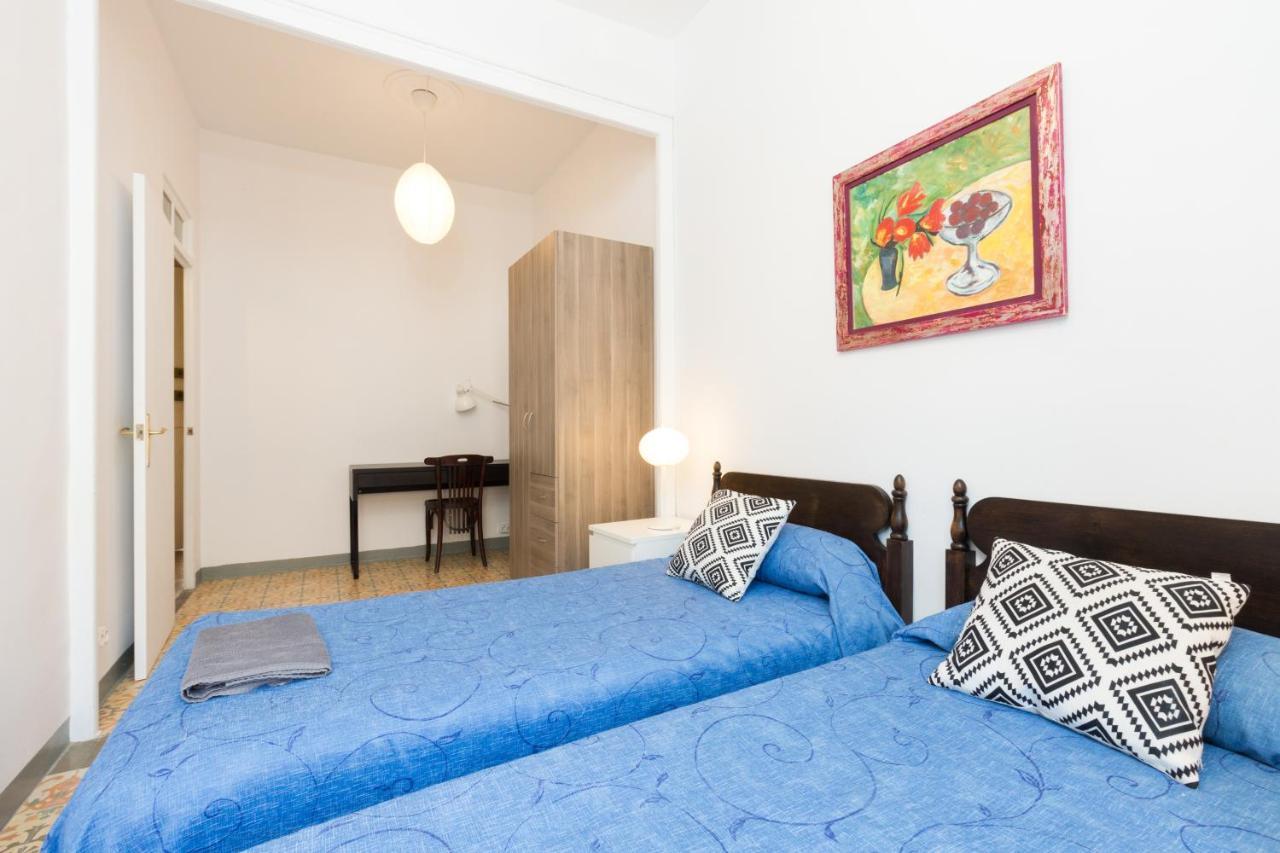 Aparteasy - Central Gracia Apartments Barcelona Eksteriør billede